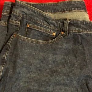 Old Navy The Flirt Jeans size 22 Long